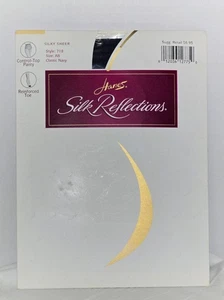 Hanes Silk Reflections Silky Sheer 718 Control Top Pantyhose Classic Navy SizeAB - Bild 1 von 9