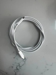 Genuine Apple A1410 Thunderbolt 2 to Thunderbolt 2 Cable - 2m - 20Gbps MD861ZM/A - Picture 1 of 4
