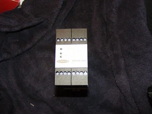 Banner SSM-FM-11A10 Safe Speed Monitor 24V 130mA - Afbeelding 1 van 4