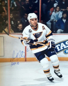 ADAM OATES AUTOGRAPHED ST.LOUIS BLUES 16x20 PHOTO W/HOF12 - Picture 1 of 2