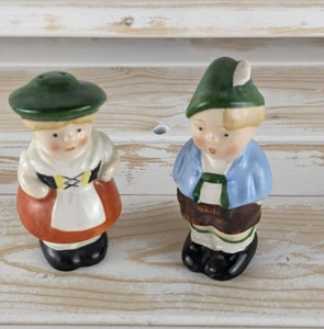 Bavarian Dressed Boy & Girl Salt & Pepper Shakers 2.75" - Picture 1 of 12