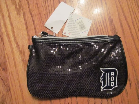 DETROIT TIGERS Black sequined Bag/Wristlet~ NEW w/tags Cover