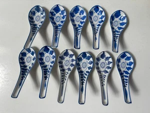 Chinese Blue & White Porcelain Spoons 11 - Picture 1 of 2