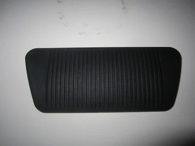 Se adapta a pastillas de pedal de freno Jeep XJ Cherokee 87-93 con transmisión automática de 6" de ancho Foto 1 de 3