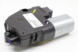 2014-2019 Maserati Ghibli Sunroof Motor 14-19 - Picture 1 of 10