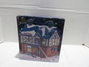 VTG COLLINS INTL SWEET SHOP VILLAGE HOUSE IN ORIGINAL BOX ORGINAL BOX-CORD INC. - Picture 1 of 8