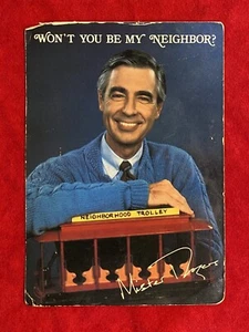 1986 **MR. ROGERS** {WON'T YOU BE MY NEIGHBOR} POSTCARD+MR. ROGERS-REPLY! RARE! - Picture 1 of 15