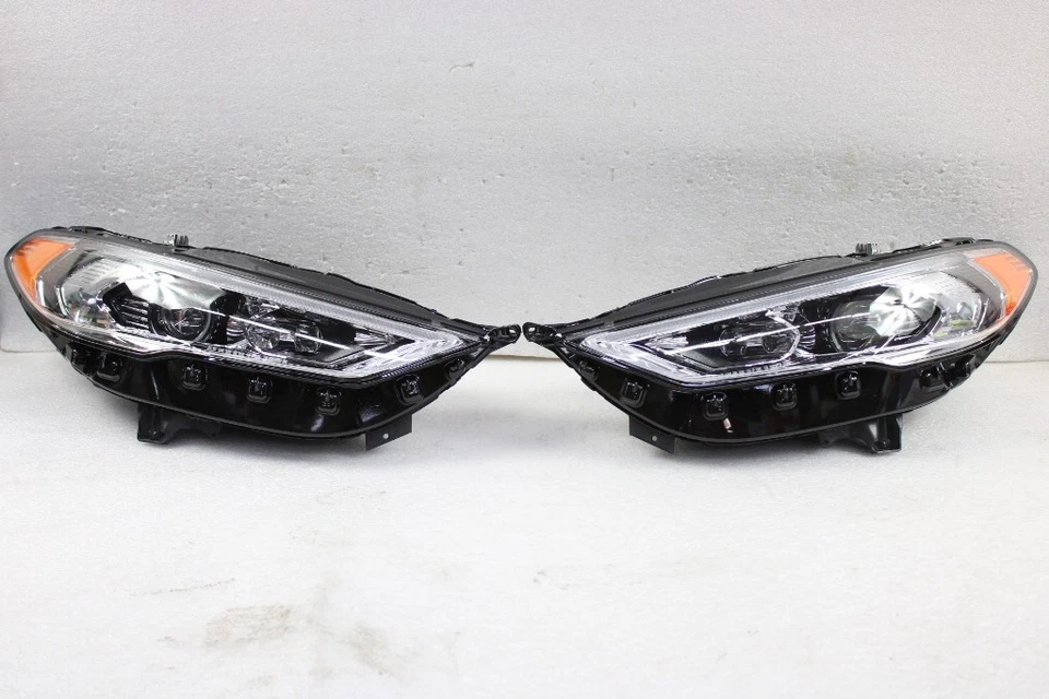 FOR 17-20 Ford Fusion Full LED Headlights w/ LED SwitchBack Signal (Halogen Fit) Foto 1 de 1