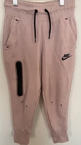 Nike Joggers Girls Fleece Pink Sweatpants Pockets Drawstring Waist Sz XS CZ2595 - Picture 1 of 8
