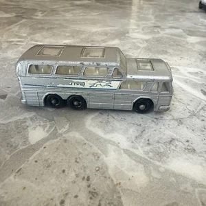Matchbox Superfast, Lesney No:66, Greyhound Coach, Die-Cast Model - Picture 1 of 5