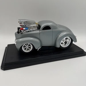 Muscle Machines 1941 Willys Coupe Supercharged Pro-Street 1:18 Diecast Car - Picture 1 of 17