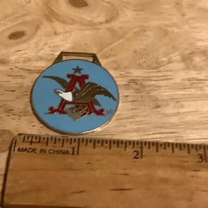 Fob Orologio Cloisonné Anheuser Bush - Foto 1 di 2