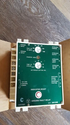 Relé de falla a tierra Westinghouse 1293C83G07 255P157H09120V 125A Foto 1 de 4