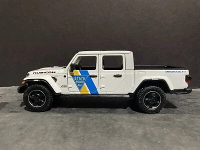 NJSP New Jersey State Police 1:27 Scale 2021 Jeep Gladiator Rubicon Custom - Image 1 of 4