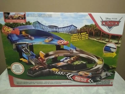Disney Pixar Cars ⭐ Rust-eze Doble Circuito Speedway ⭐ Juego con Relámpago NUEVO Foto 1 de 4