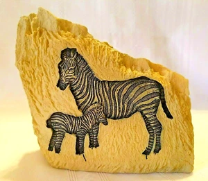 Safari Collection Harz geprägt Safari Stein Zebra Briefbeschwerer Neu aus altem Lagerbestand - Neu im Karton Geschenk - Bild 1 von 11