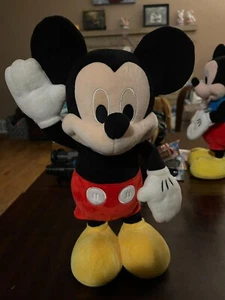 DISNEY MICKEY MOUSE SINGING AND DANCING 15" NOT TESTED - Picture 1 of 4