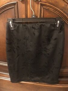 Amy Byer Black Skirt with Flowers Small
