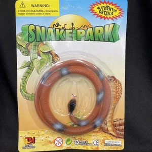Toy Brown Grey Spotted Rubber Snake Ages 3+ - Bild 1 von 2
