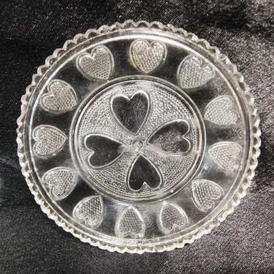19th Century Sandwich Glass Cup Plate Lee-Rose 477 12 Hearts Clear Background - Image 1 of 4