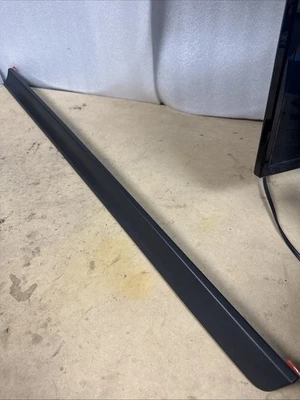 2014-2020 NISSAN ROGUE RIGHT SIDE  Lower Molding 80876-6FL0B NEW OEM Foto 1 de 4