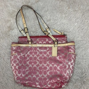 Bolso de Mano Coach Rosa y Crema Signature C Monograma Borde de Cuero Beige - Imagen 1 de 9