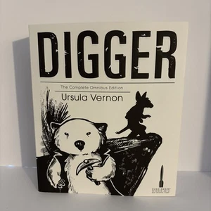 Digger The Complete Omnibus Edition SC Signed Ursula Vernon - Picture 1 of 5