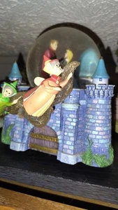 Sleeping Beauty Musical snow globe Nice - Picture 1 of 6