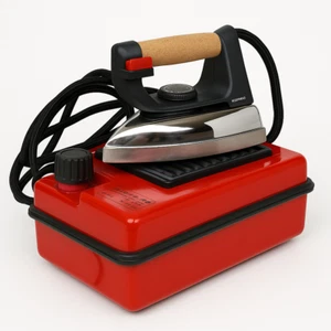 Ferro da Stiro Professionale con Caldaia a Pressione – 2000W Panda Vapor - Foto 1 di 5