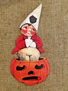 Sie wählen Vintage inspiriert Junge sitzt in Jol Kürbis Halloween Cardstock Dekoration - Bild 1 von 8