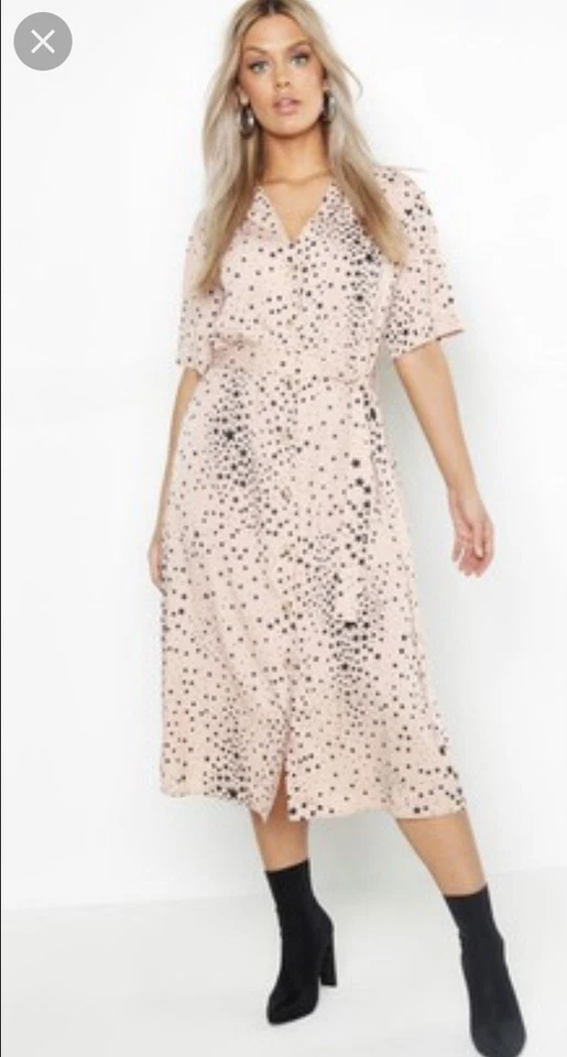 boohoo plus star print button detail midi dress in blush uk16 - Image 1 of 1