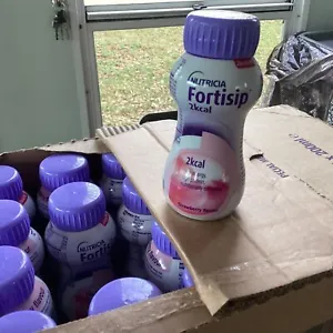 Nutricia Fortisip  C/B/V/S Mix  flavour 12X125ml +12x200ml strawberry (Drop bar) - Picture 1 of 5