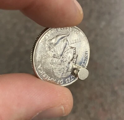 2003 D Illinois State Quarter~ Silver Error Quarter~ Magnetic  - Image 1 of 4