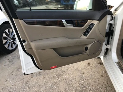 Mercedes Benz C250 2014 panel de moldura de puerta delantera 96467 Foto 1 de 4