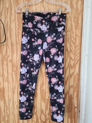 SO Women's Leggings size Small - Image 1 of 4