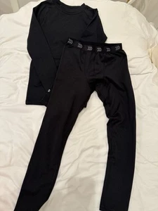 All In Motion Thermals Youth Size M (8/10) Black - 3 Sets - Picture 1 of 1