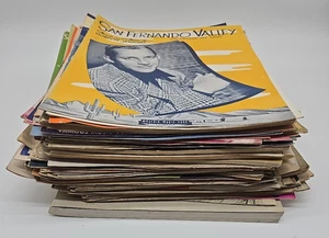 Lot Vintage Klavier Noten Bücher & Noten 1920er-60er Jahre zu viele zum Zählen / 9 Pfund - Bild 1 von 6