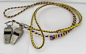 Acme Thunderer Whistles cordones de metal fundido plateado 40" árbitro Inglaterra atado a mano - Imagen 1 de 6
