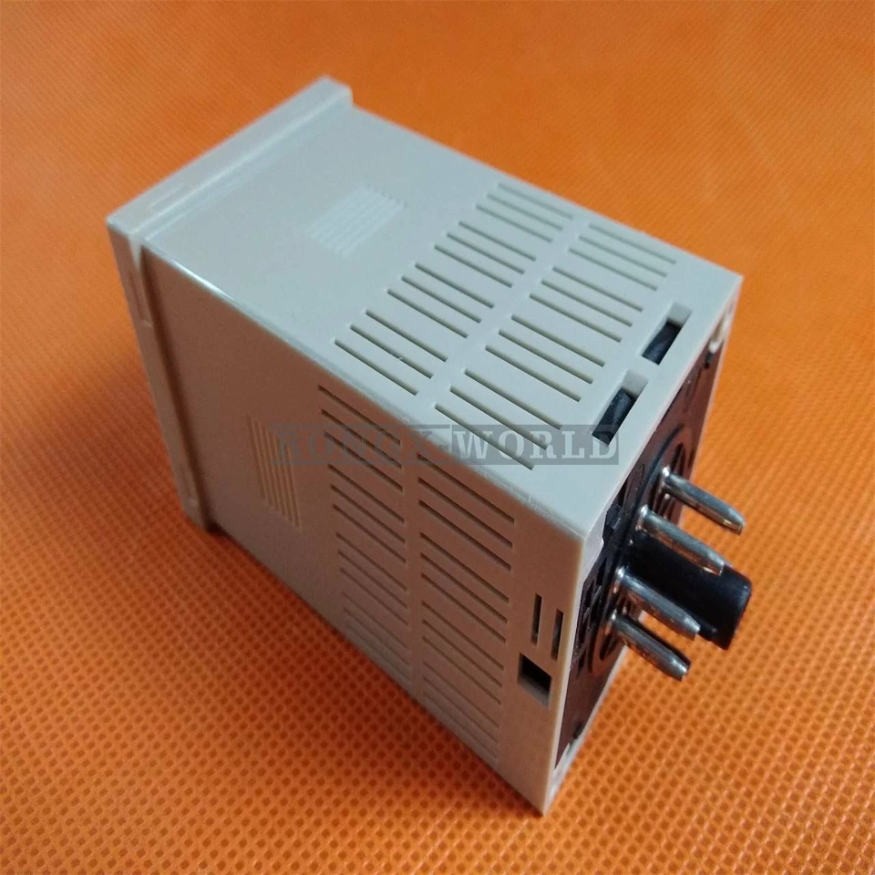 1PC  H5CN-XBN-Z 100-240VAC    Timer  - Image 1 of 1