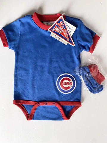 New Genuine Merchandise MLB ~Chicago Cubs~  Baby 6/9M Bodysuit 2pc. Outfit Cover
