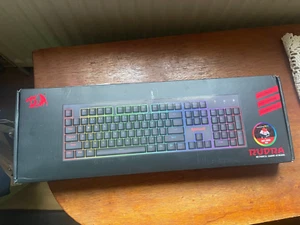 Redragon Mechanical Gaming Keyboard - Picture 1 of 5