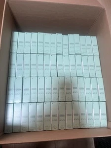 700 Units- Versed Out of Sight DARK SPOT GEL 0.5 fl oz Kojic Tranexamic Acid NEW - Picture 1 of 2