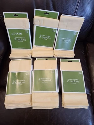 2010 Target Classic Tidings Set of 12 pcs Napkins 100% Cotton 20" x 20" inch - Image 1 of 4