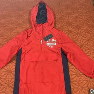 Boys Tommy Hilfiger Quarter Zip Pullover Jacket Red/Navy S(8) - Picture 1 of 4