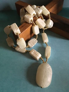 Vintage Collier Perles Pierre de Savon Blanche Scarabées Egypte Egyptomania - Bild 1 von 6