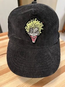 De colección Batman El Guasón Cosido Pana Negro Cremallera Sombrero 1964 DC Raro - Imagen 1 de 9