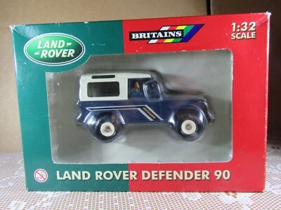 A211 Britains 40547 Land Rover Defender 90 Blu 1:32 + Scatola - Immagine 1 di 4