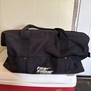 Black & Decker Fire Storm Werkzeugtasche mit Griffen & Reißverschluss 22" x 12" x 9" - Bild 1 von 4