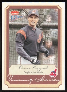 2003 Fleer Platinum #207 Omar Vizquel - Picture 1 of 2