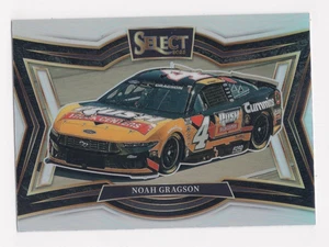 2025 PANINI SELECT NASCAR RACING PIT ROAD SILVER PRIZM NOAH GRAGSON #196 - Bild 1 von 2